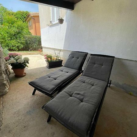 Apartman Varea Ližnjan Eksteriør billede